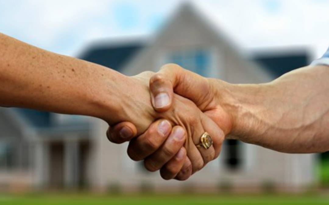 El derecho de adquisición preferente que ostenta la parte arrendataria de una vivienda o de negocio.